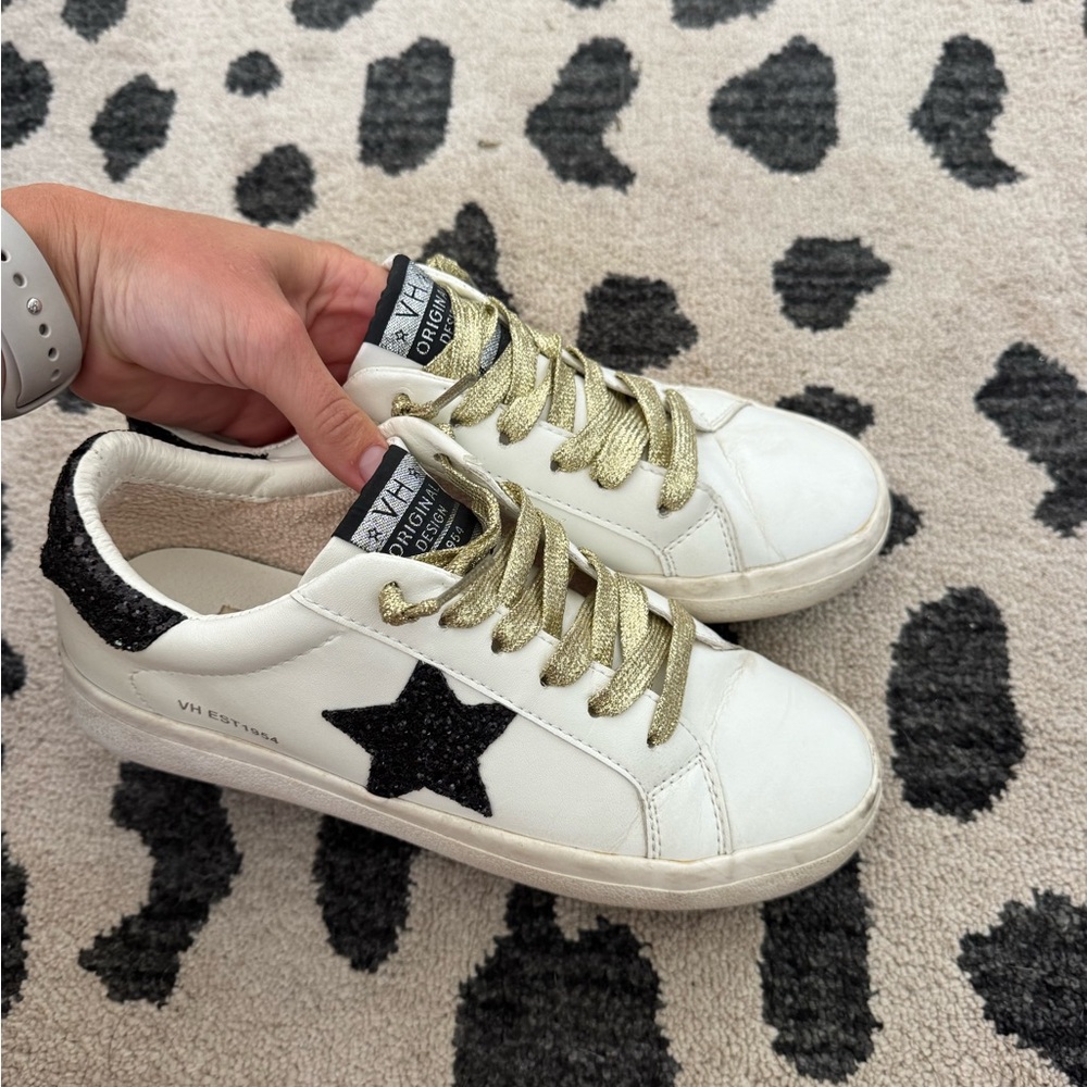 Vintage Havana Sneakers